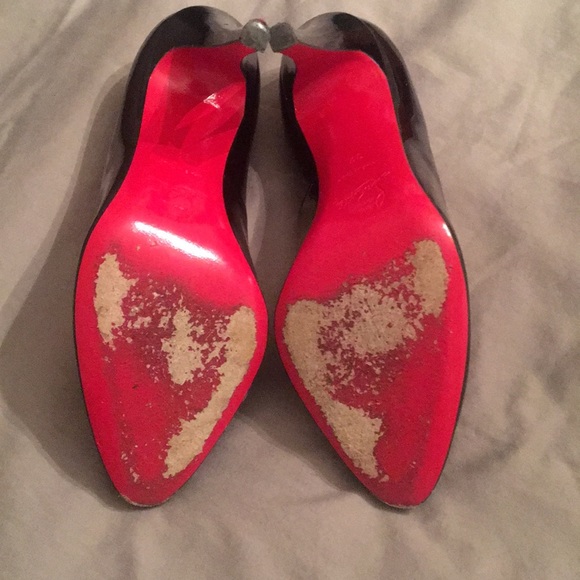 Christian Louboutin Patent Leather Heels - Picture 3 of 3